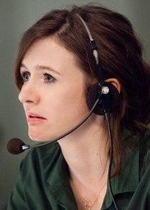 Emily Mortimer
as MacKenzie 