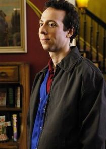 Kevin Sussman
as Walter
