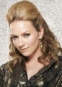 Becki Newton
as Amanda