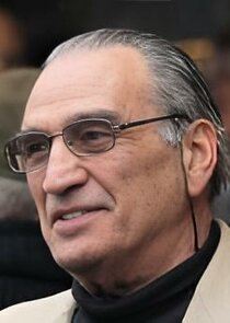 Gerard Kennedy
as Graham Kinniburgh