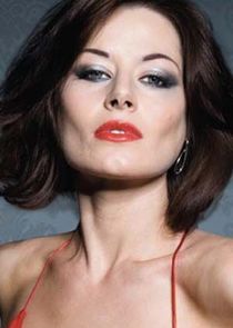 Madeleine West
as Danielle McGuire