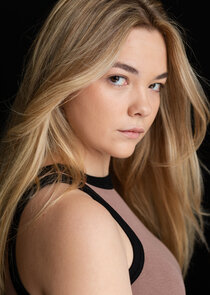 Chloe Guidry
as Josephine Bell