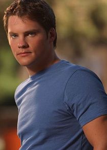 Teddy Dunn
as Duncan Kane