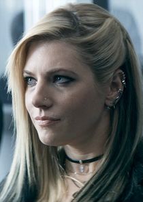 Katheryn Winnick
as Christine Gavin / CG Dill