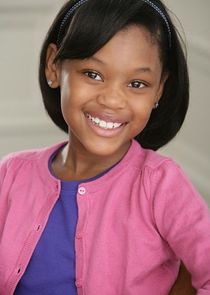 Darielle Stewart
as Boo