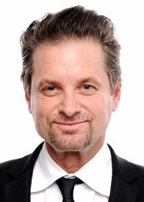 Shea Whigham
as Roscoe Conkling