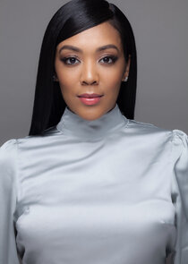 Khadeen Ellis
as Geneva Washington