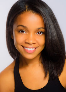 Rachel Hilson
as Nina Hayes