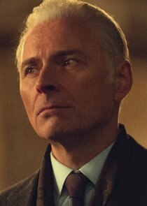 Mark Bonnar
as Stephen Burns