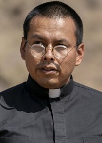 Jeremiah Bitsui
as Hoski