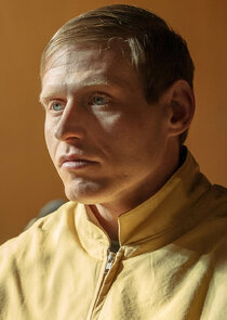 Nicholas Logan
as Colton Wolf