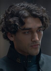 Josh Heuston
as Constantine Corrino