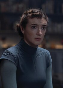 Faoileann Cunningham
as Sister Jen