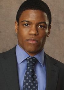 Jon Michael Hill
as Det. Damon Washington