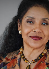 Phylicia Rashad
as Dr. Woods-Trap