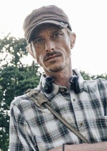 Mackenzie Crook
as Andy Stone
