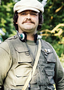 Paul Casar
as Paul Lee