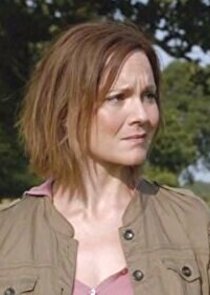 Rachael Stirling
as Becky
