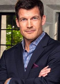 Mark Deklin
as Nicholas Deering