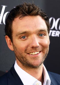 Tom McKay
as Chris Bailey