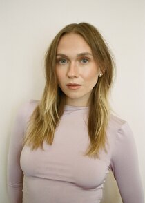 Veronika Slowikowska
as Davey