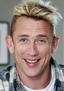 Waldemar Torenstra
as Joris