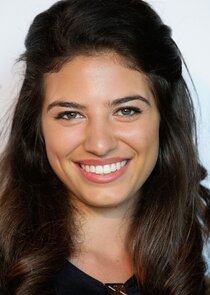 Mia Morrissey
as Nadiyah Zammit