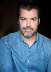 Duncan Fellows
as Ray McLintock