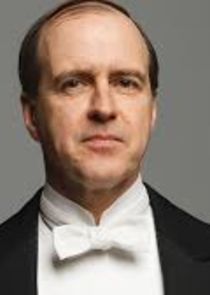 Kevin Doyle
as Joseph Molesley