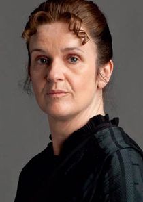 Siobhan Finneran
as Sarah O'Brien