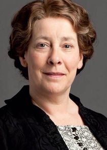 Phyllis Logan
as Elsie Hughes