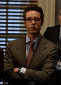 Paulo Costanzo
as Lyor Boone