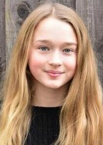 India Fowler
as Young Zoe