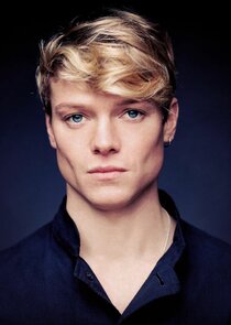 Tom Rhys Harries
as Axel Collins