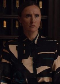 Deborah Kaufmann
as Regina Tiedemann