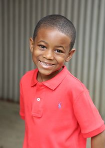 Jordan Preston Carter
as Odi Peerlis