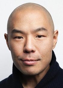 Hoon Lee
as Wilson Lin