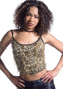 Valarie Rae Miller
as Cynthia 