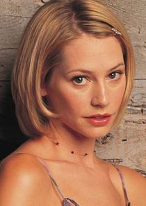 Meredith Monroe
as Andrea 