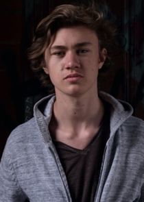 Alessandro Schuster
as Pauli Müller