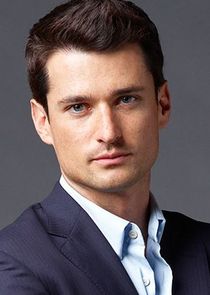 Wes Brown
as Julian Bowers