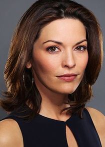 Alana De La Garza
as Dr. Lena Solis