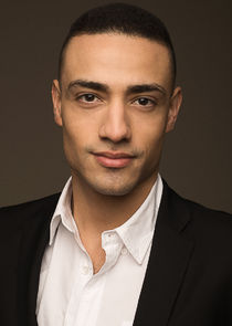Freddy Miyares
as Raymond Santana