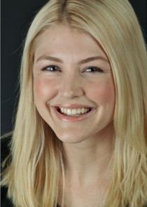 Amanda Simons
as Claire