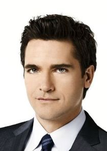 Jackson Hurst
as Grayson Kent