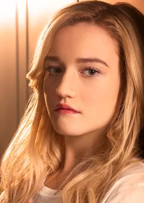 Julia Garner
as Terra Newell