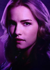 Willa Fitzgerald
as Coach Colette French