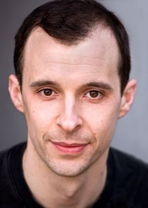 Tom Vaughan-Lawlor
as Frank Mackey