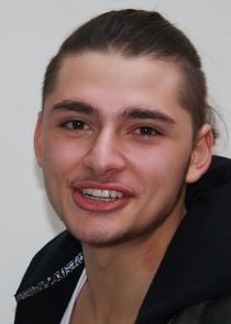 Samy Abdel Fattah
as Raif Tarik-Amir