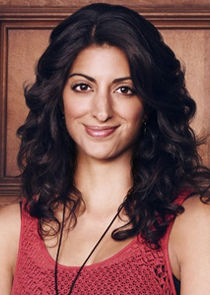 Meera Rohit Kumbhani
as Zoe